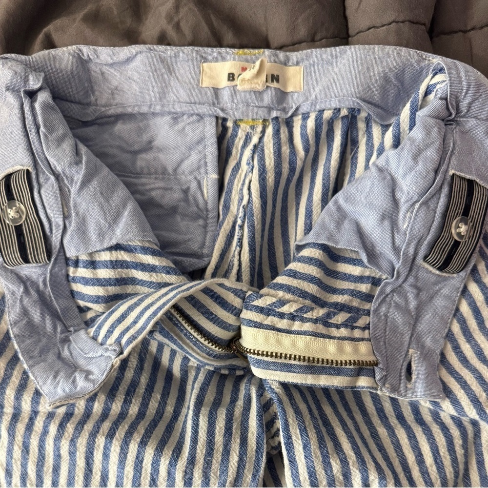 Mini Boden Blue & White Boys Seersucker Shorts w Adjustable Waist Size 10 Years - Picture 4 of 8